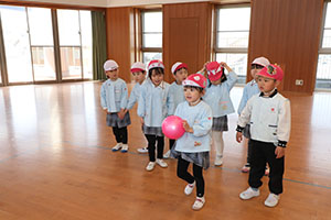 ドッジボール楽しかったね　ばら