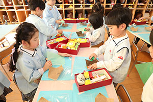 お弁当が出来上がりました　ひまわり