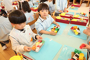 お弁当が出来上がりました　ひまわり