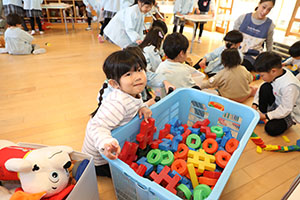 ばら組さんのお部屋で遊びました　あひる・ばら