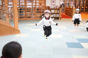 縄跳び大会　年中　NO．2
