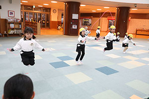 縄跳び大会　年中　NO．1
