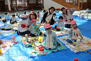 遠足ごっこ　ひよこ・あひる