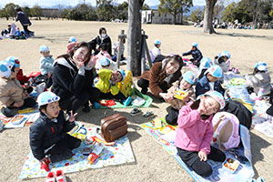 中部公園　遠足楽しかったね　　年少　NO.2