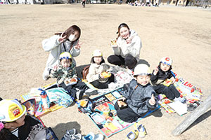 中部公園　遠足楽しかったね　　年少　NO.2