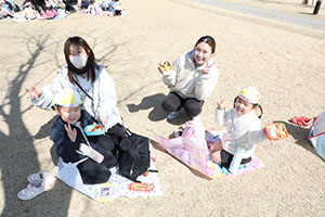 中部公園　遠足楽しかったね　　年少　NO.2