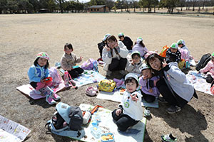 中部公園　遠足楽しかったね　　年少　NO.2
