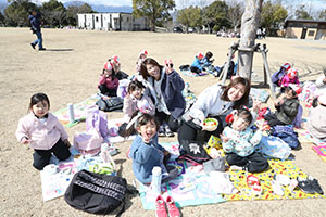 中部公園　遠足楽しかったね　　年少　NO.2