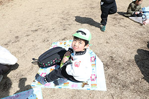 中部公園　遠足楽しかったね　　年少　NO.2