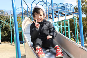 中部公園　遠足楽しかったね　　年少　NO.1