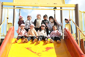 中部公園　遠足楽しかったね　　年少　NO.1