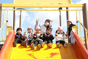 中部公園　遠足楽しかったね　　年少　NO.1
