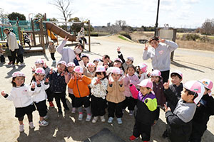 中部公園　遠足楽しかったね　　年少　NO.1