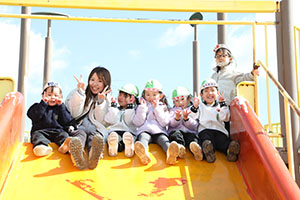 中部公園　遠足楽しかったね　　年少　NO.1