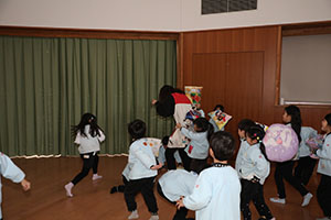 お泊り保育ごっこ　C・D