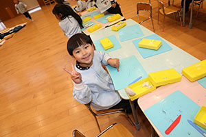 お泊り保育ごっこ　C・D