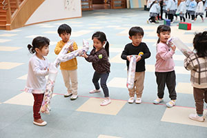 紙吹雪たのしかったね　あひる