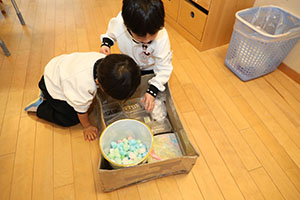 双眼鏡を作りました　うさぎ