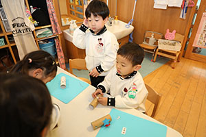 双眼鏡を作りました　うさぎ