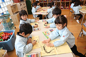 思い出帳の制作　ばら・すみれ
