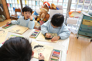 思い出帳の制作　ばら・すみれ