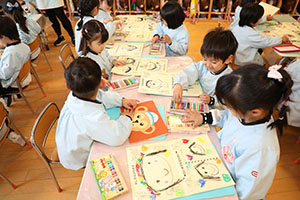 思い出帳の制作　ばら・すみれ