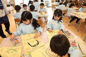思い出帳の制作　ばら・すみれ