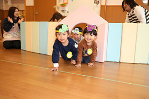 森の中の発表会　あひる・ばら