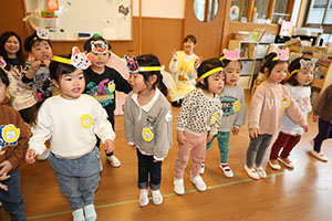森の中の発表会　あひる・ばら