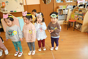 森の中の発表会　あひる・ばら