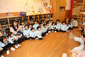 森の中の発表会　あひる・ばら