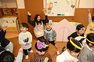 森の中の発表会　あひる・ばら