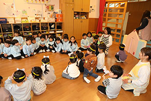 森の中の発表会　あひる・ばら
