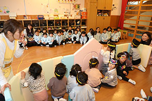 森の中の発表会　あひる・ばら