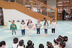 3月生まれのお誕生会　ー劇ごっこー　　ひよこ・あひる