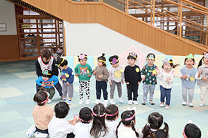 3月生まれのお誕生会　ー劇ごっこー　　ひよこ・あひる