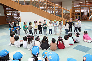 3月生まれのお誕生会　ー劇ごっこー　　ひよこ・あひる