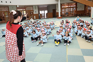 3月生まれのお誕生会　ー宝さがしー　　年少
