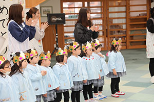3月生まれのお誕生会　ー宝さがしー　　年少