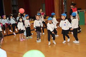 3月生まれのお誕生会 　ードッジボールー　　年長