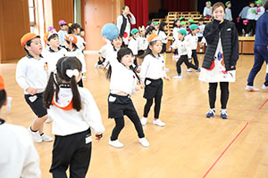 3月生まれのお誕生会 　ードッジボールー　　年長