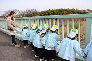 お散歩楽しかったね　ことり・ぱんだ・　　りす・こあら・うさぎ