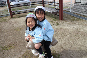 お散歩楽しかったね　ことり・ぱんだ・　　りす・こあら・うさぎ