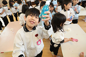 キラキラジュースの制作　ばら・ひまわり