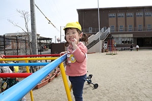 元気いっぱい園庭遊び　ひよこ・　あひる