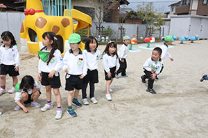 元気いっぱい園庭遊び　B・C・D・すみれ・さくら