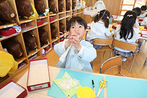 こいのぼりの制作　C