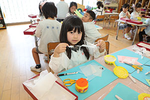 こいのぼりの制作　C