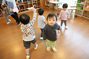 ちょうちょの制作　ひよこ