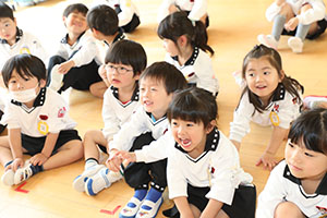 こいのぼりの制作　ひまわり